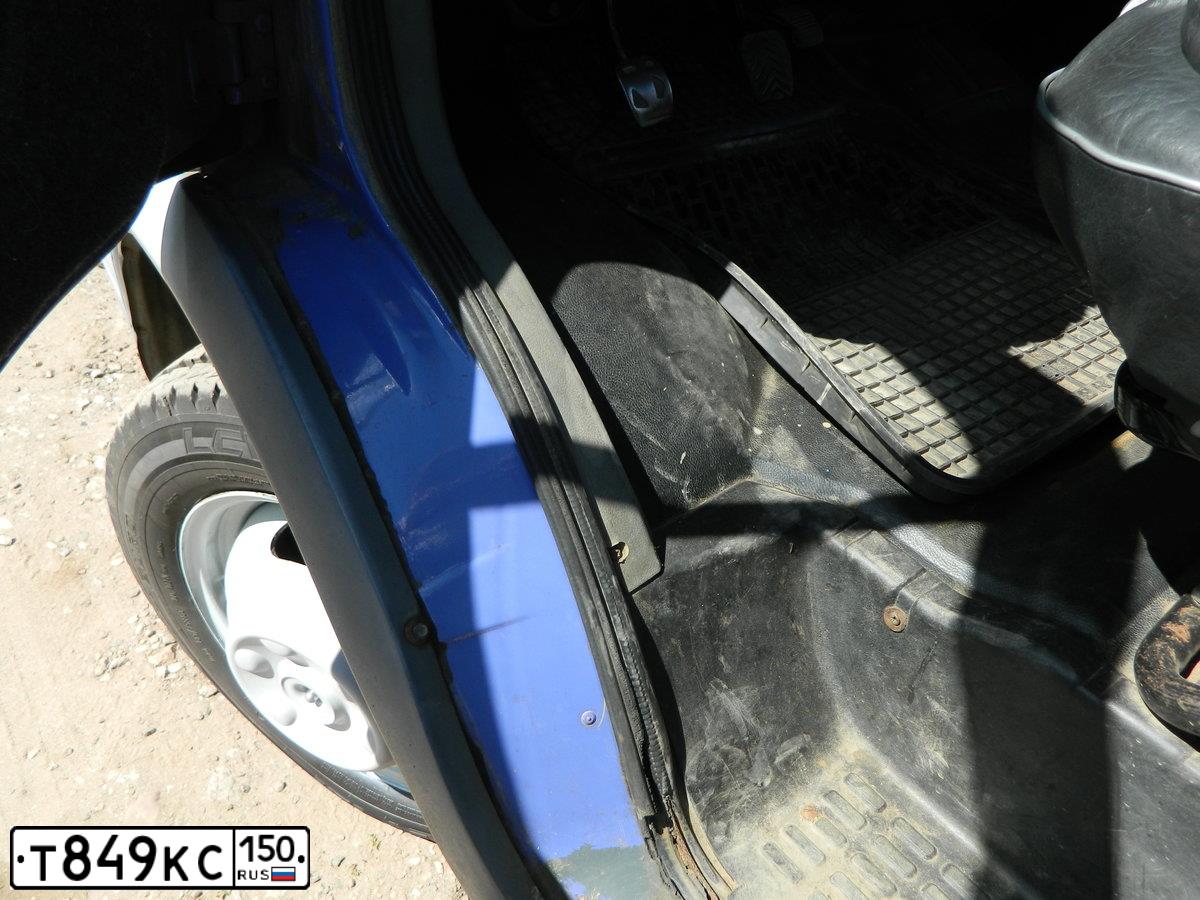 Фото автомобиля GAZ Z 3302 GAZEL, 2007 — госномер В762ТА62. Цвет: синий