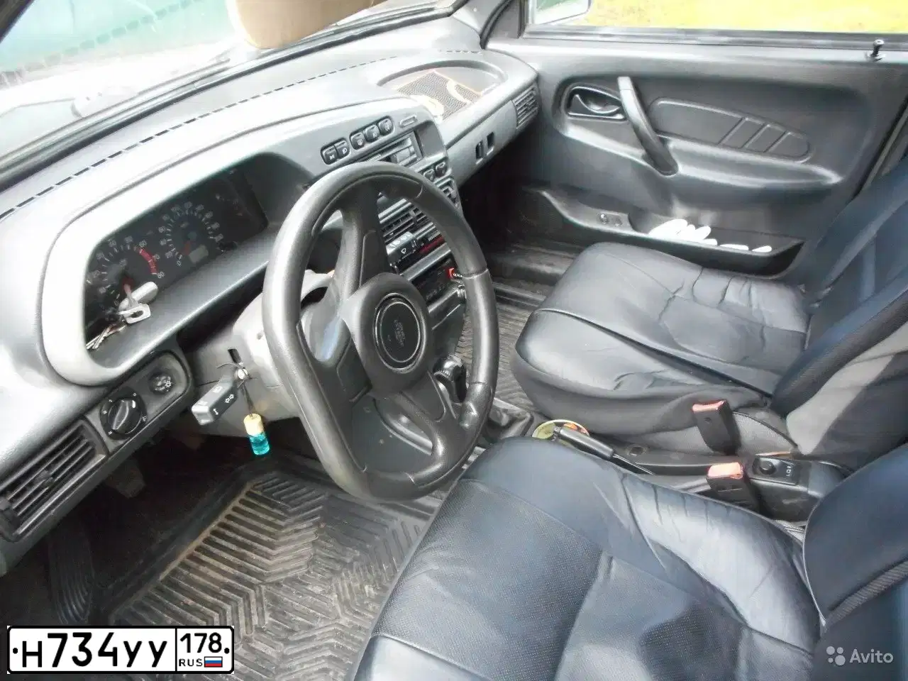 Фото автомобиля LADA 2115 SAMARA, 2007 — госномер Н734УУ178. Цвет: СРЕДНИЙ СЕРО-ЗЕЛЕНЫЙ МЕТ.