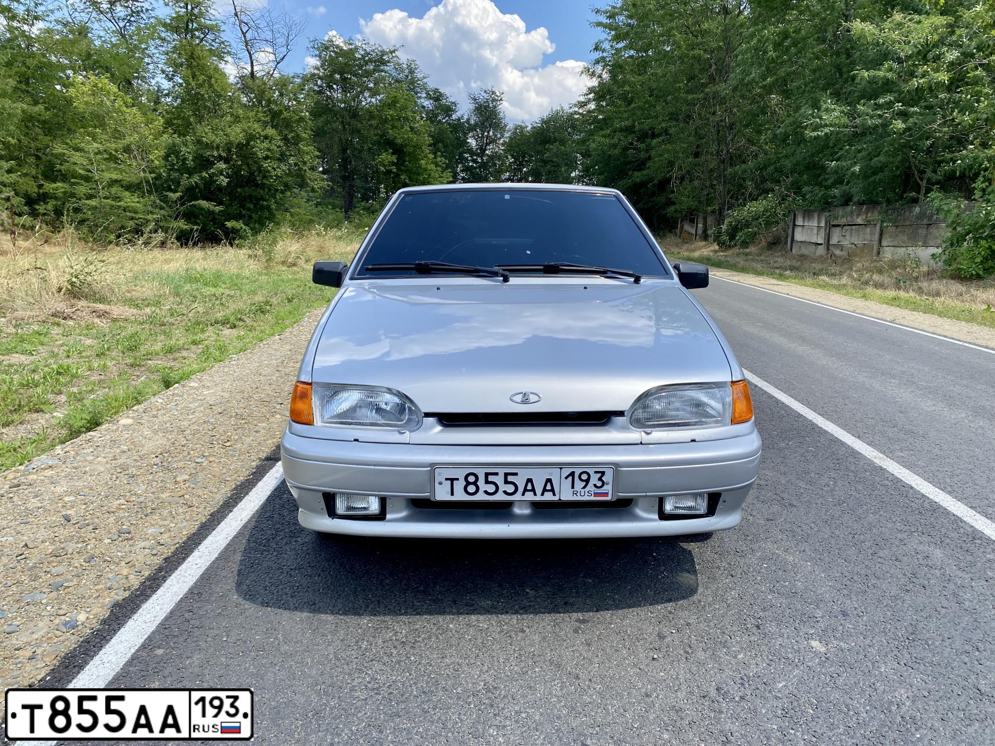 Фото автомобиля LADA 2114, 2013 — госномер В992УМ01. Цвет: Светло-Серебристый металлик