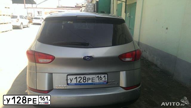 Фото автомобиля SUBARU B9 TRIBECA, 2005 — госномер У128РЕ161. Цвет: СЕРЫЙ
