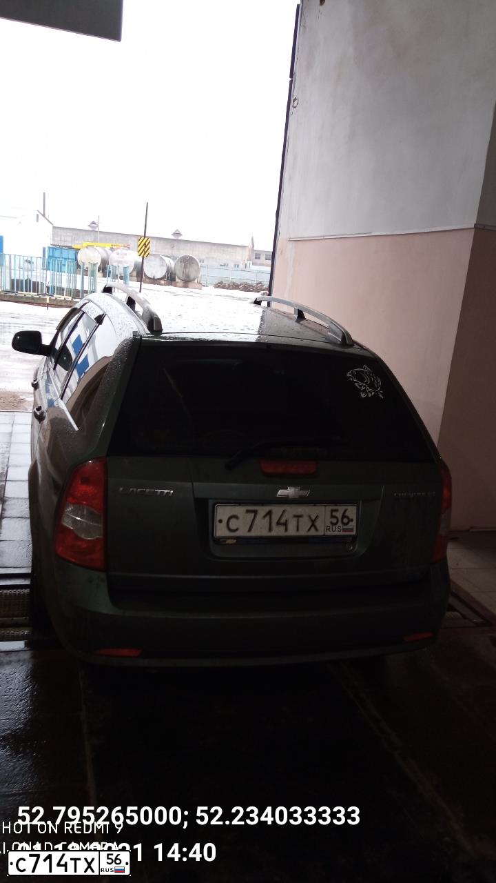 Фото автомобиля CHEVROLET LACETTI, 2011 — госномер С714ТХ56. Цвет: Серый