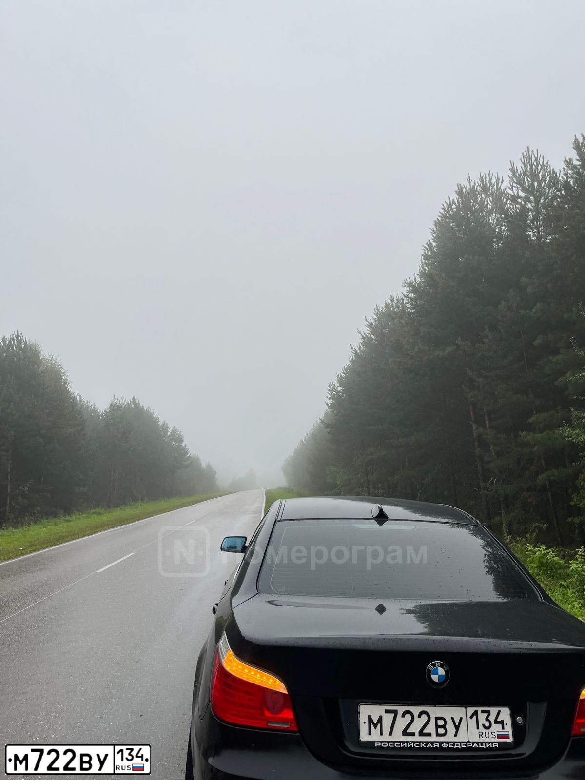 Фото автомобиля BMW SERIE 5, 2008 — госномер М722ВУ134. Цвет: ЧЕРНЫЙ