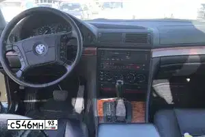 Фото автомобиля BMW SERIE 7, 1995 — госномер С546МН93. Цвет: ЗЕЛЕНЫЙ
