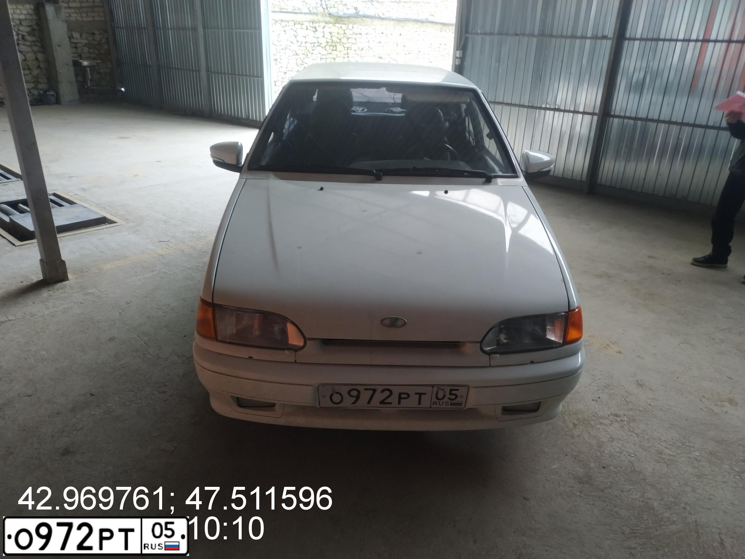Фото автомобиля LADA 2114 SAMARA, 2009 — госномер К877КТ77. Цвет: Белый
