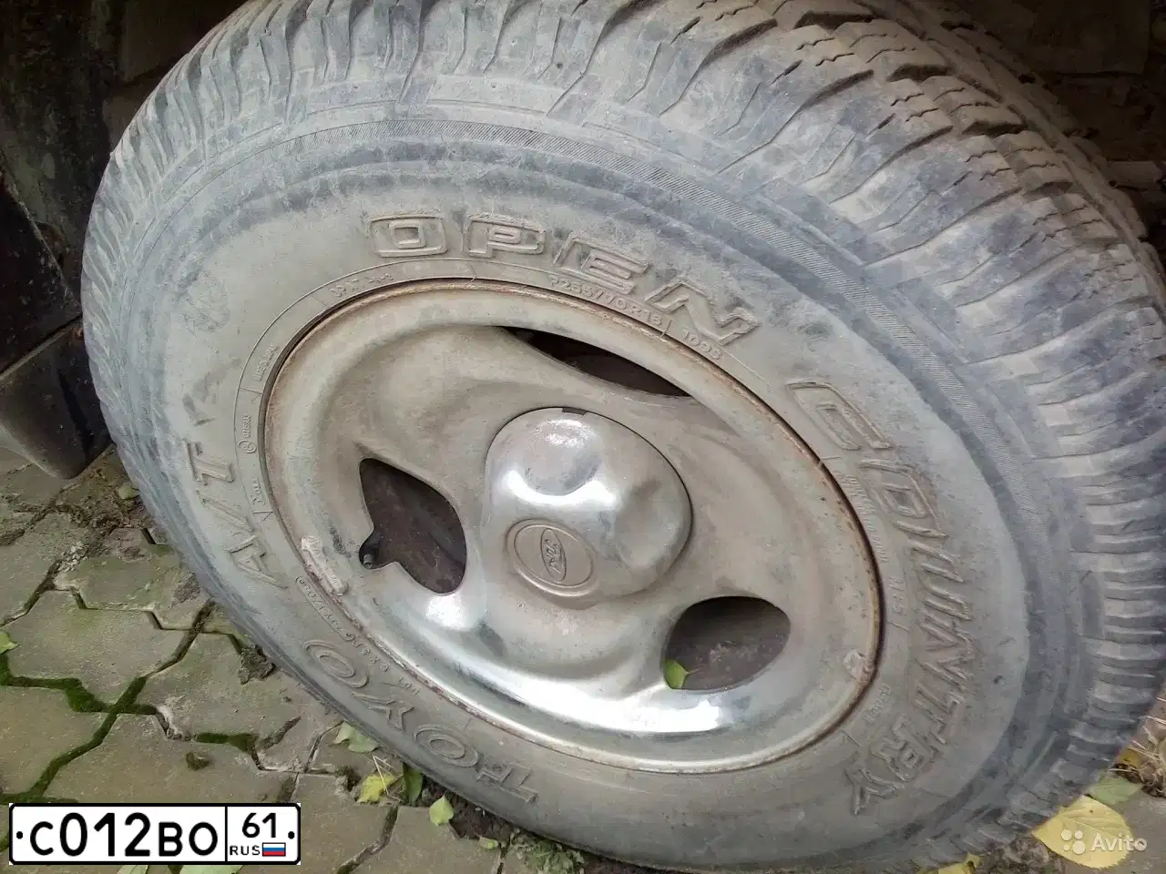 Фото автомобиля FORD EXPLORER, 1991 — госномер С012ВО61. Цвет: ЗЕЛЕНЫЙ