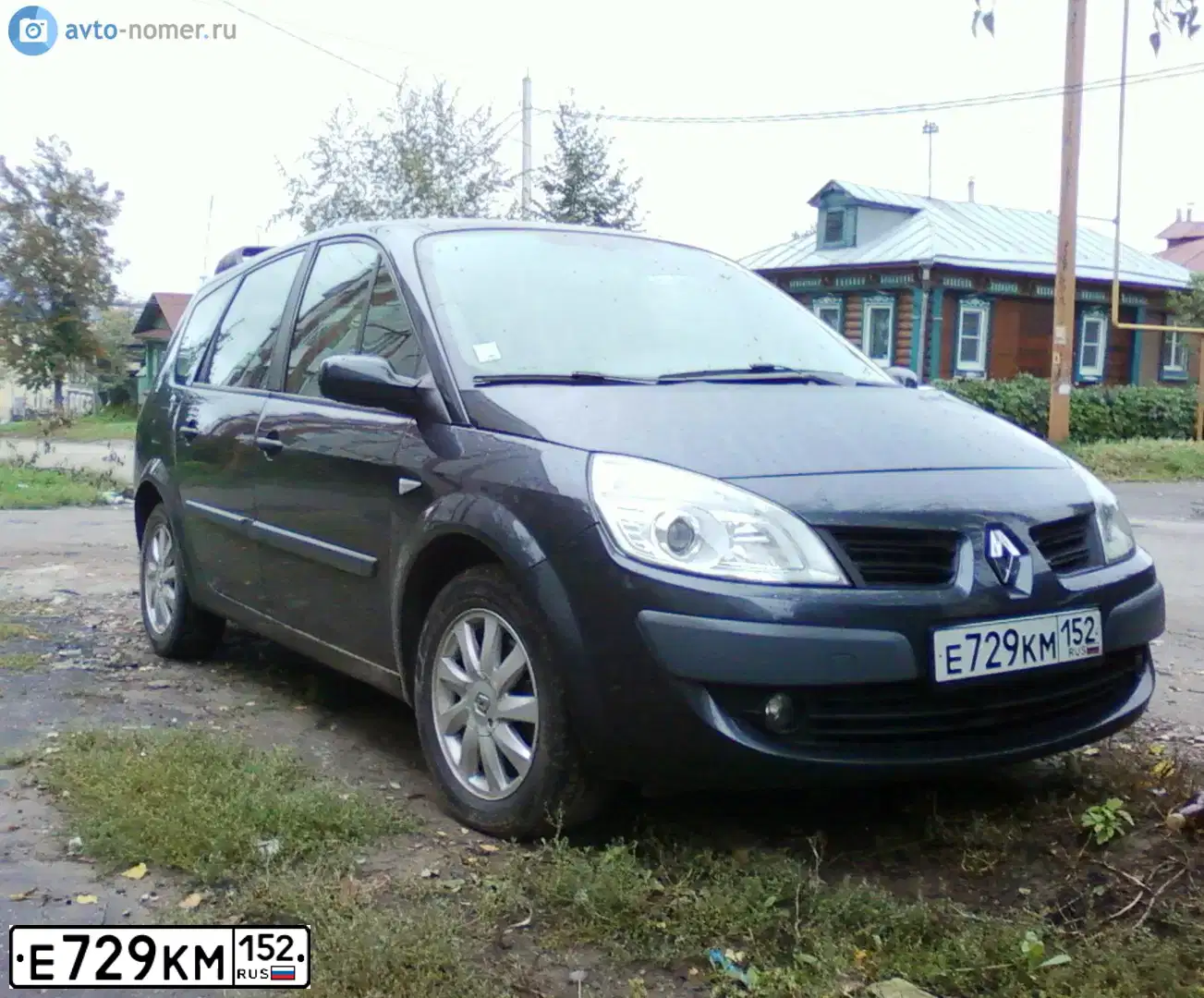 Фото автомобиля RENAULT MEGANE /GRAND/ SCENIC, 2007 — госномер Е729КМ152. Цвет: ТЕМНО-СЕРЫЙ