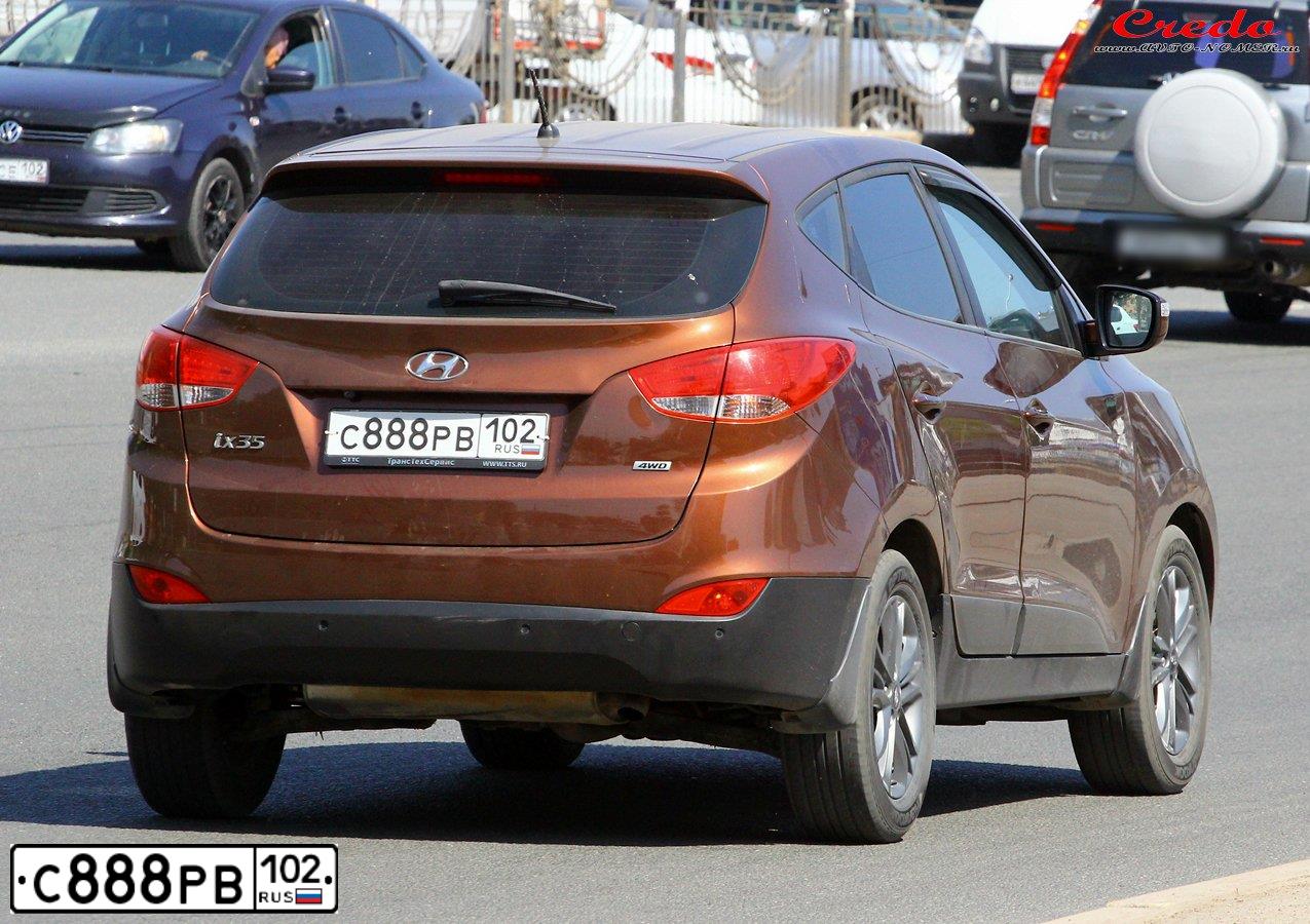 Фото автомобиля HYUNDAI IX35, 2013 — госномер С888РВ102. Цвет: Коричневый