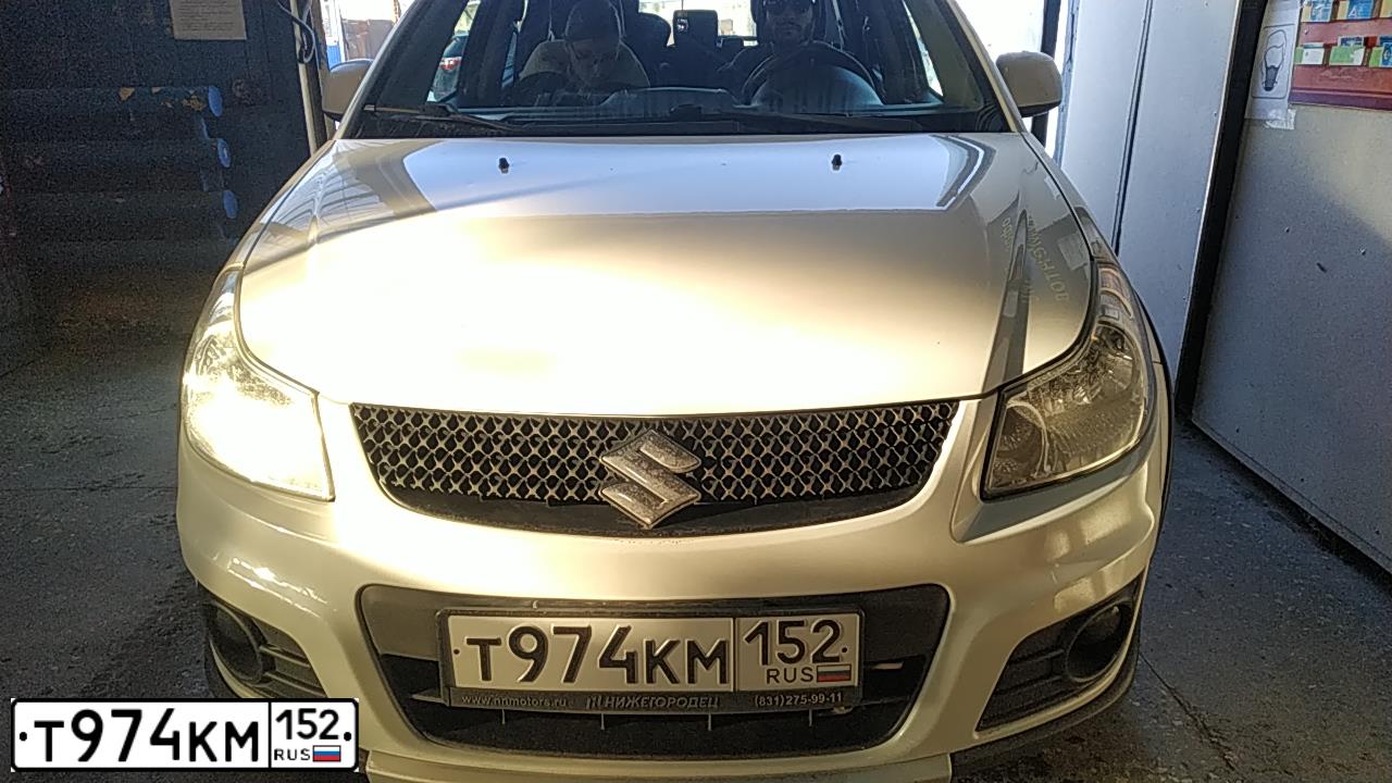 Фото автомобиля SUZUKI SX 4, 2011 — госномер В177ХТ18. Цвет: Белый