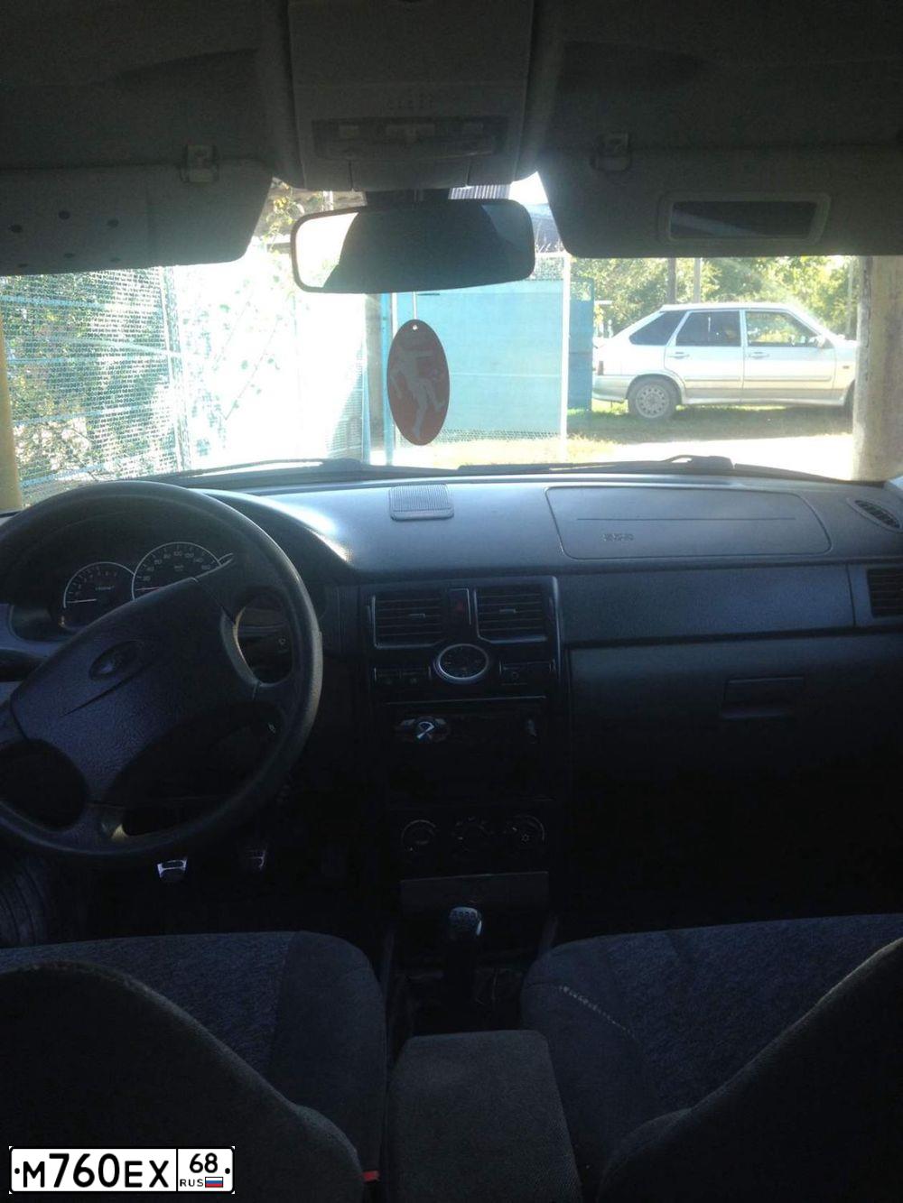 Фото автомобиля LADA 2172 PRIORA, 2009 — госномер С292УО123. Цвет: СВЕТЛО-СЕРЕБРИСТЫЙ МЕТАЛЛ