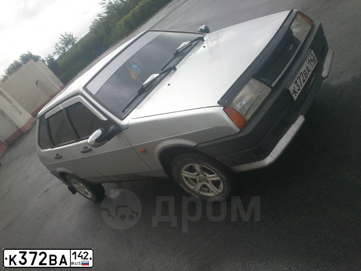 Фото автомобиля LADA 2109 SAMARA, 2003 — госномер М978СО154. Цвет: Светло-Серебристый металлик
