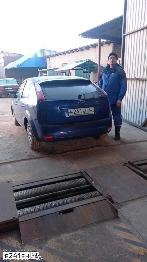 Фото автомобиля FORD FOCUS, 2006 — госномер Р342ЕМ48