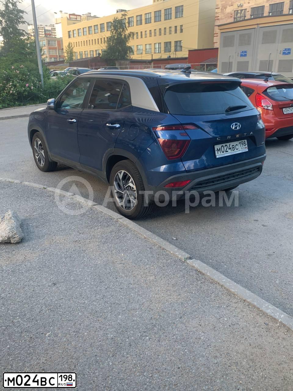 Фото автомобиля HYUNDAI CRETA, 2021 — госномер М024ВС198. Цвет: синий