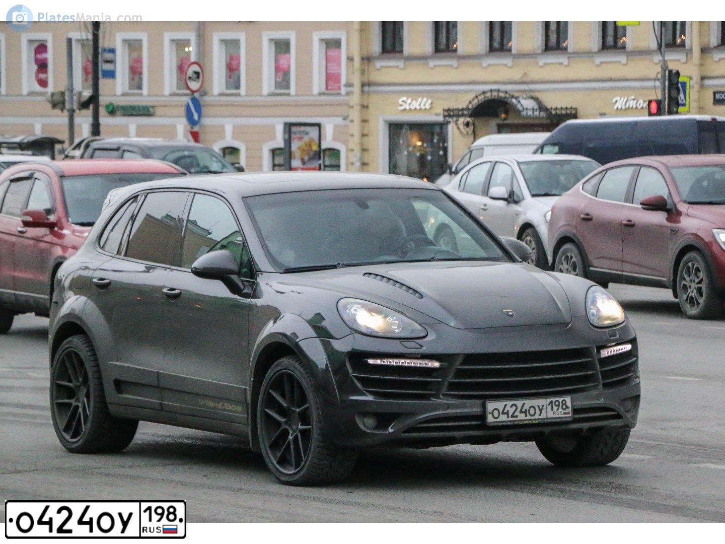 Фото автомобиля PORSCHE CAYENNE, 2012 — госномер Х700НН152