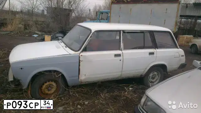 Фото автомобиля LADA 2104, 1990 — госномер Р093СР34. Цвет: БЕЛЫЙ