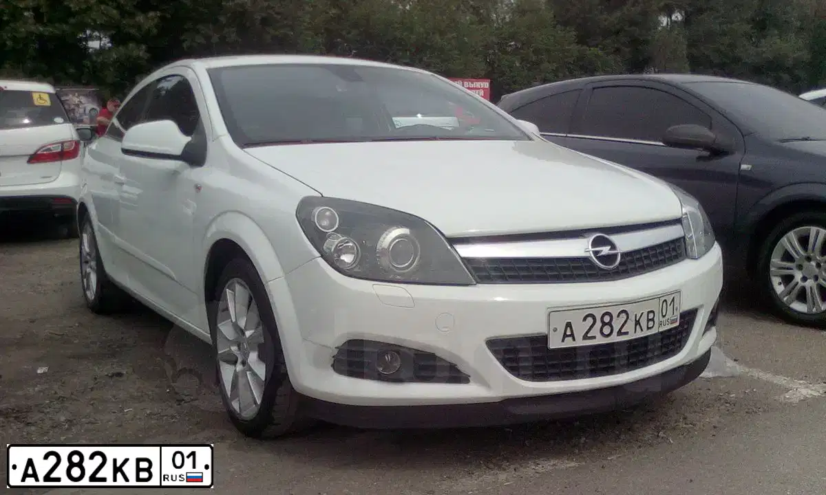 Фото автомобиля OPEL ASTRA, 2010 — госномер Т583КК193
