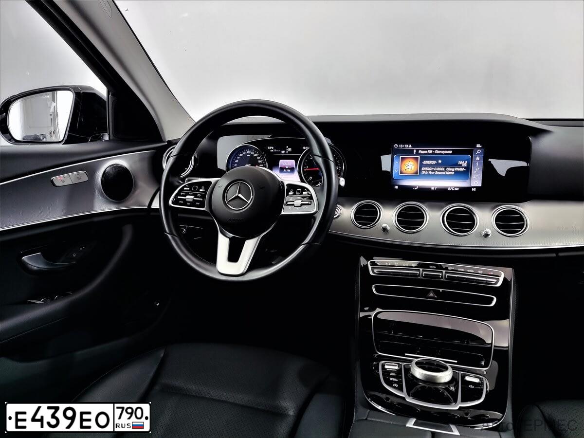Фото автомобиля MERCEDES-BENZ E-CLASS, 2020 — госномер А610МТ797. Цвет: ЧЕРНЫЙ