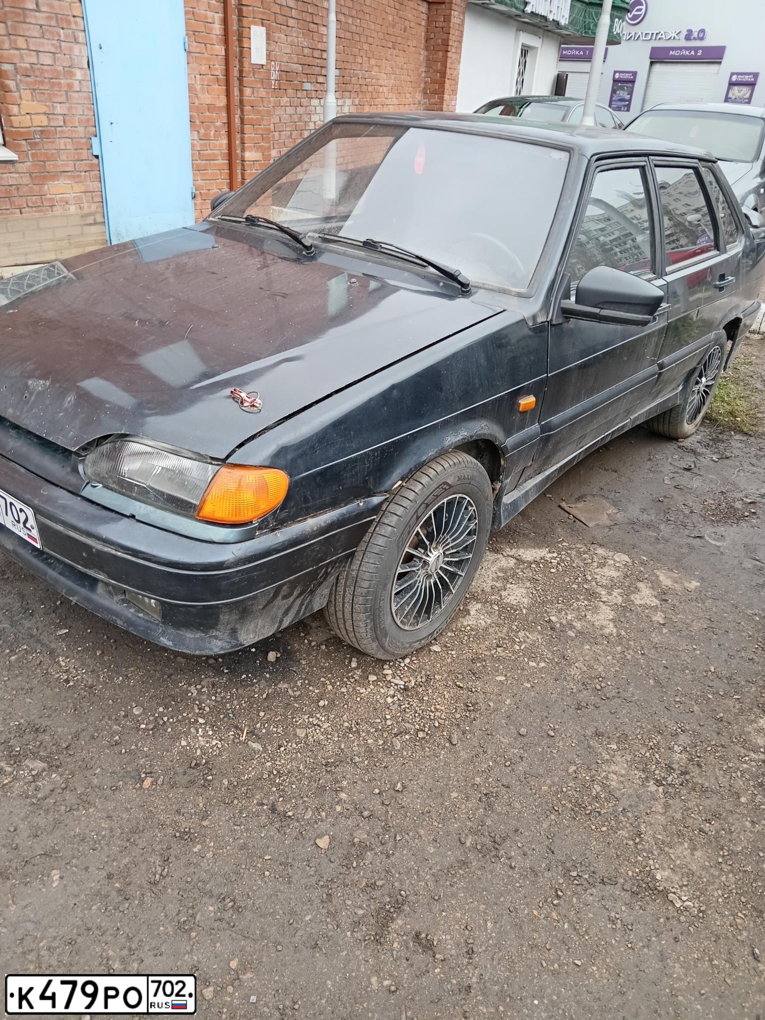 Фото автомобиля LADA 2115 SAMARA, 2004 — госномер Е224УТ702. Цвет: ГРАФИТОВЫЙ МЕТАЛЛИК