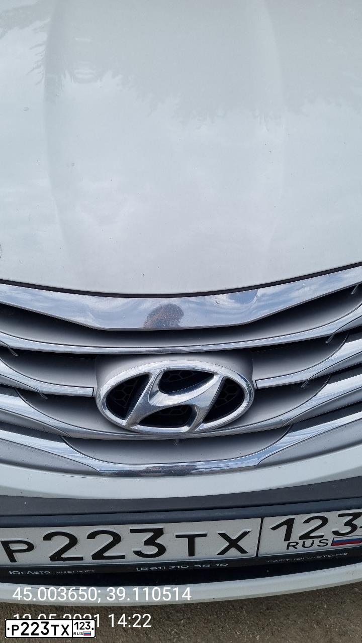 Фото автомобиля HYUNDAI GRANDEUR, 2012 — госномер О451ОК193. Цвет: Белый