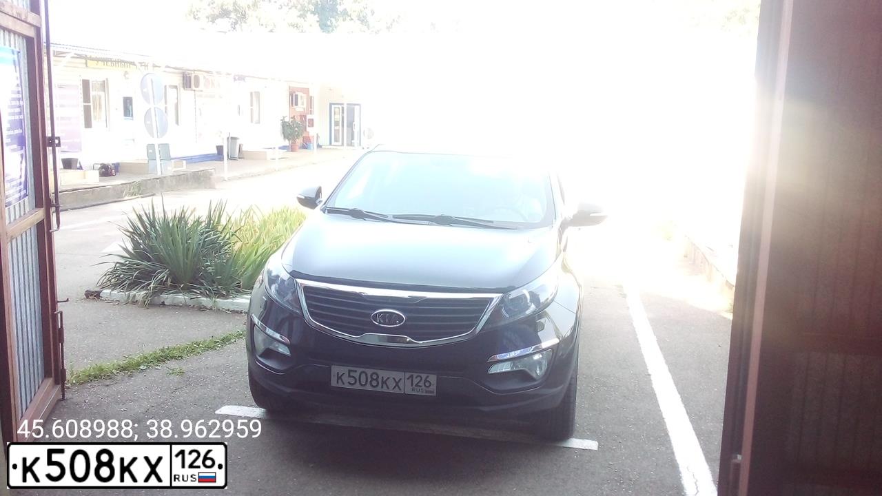 Фото автомобиля KIA SPORTAGE, 2011 — госномер Н481ВЕ193. Цвет: ЧЕРНЫЙ ПЕРЛАМУТР