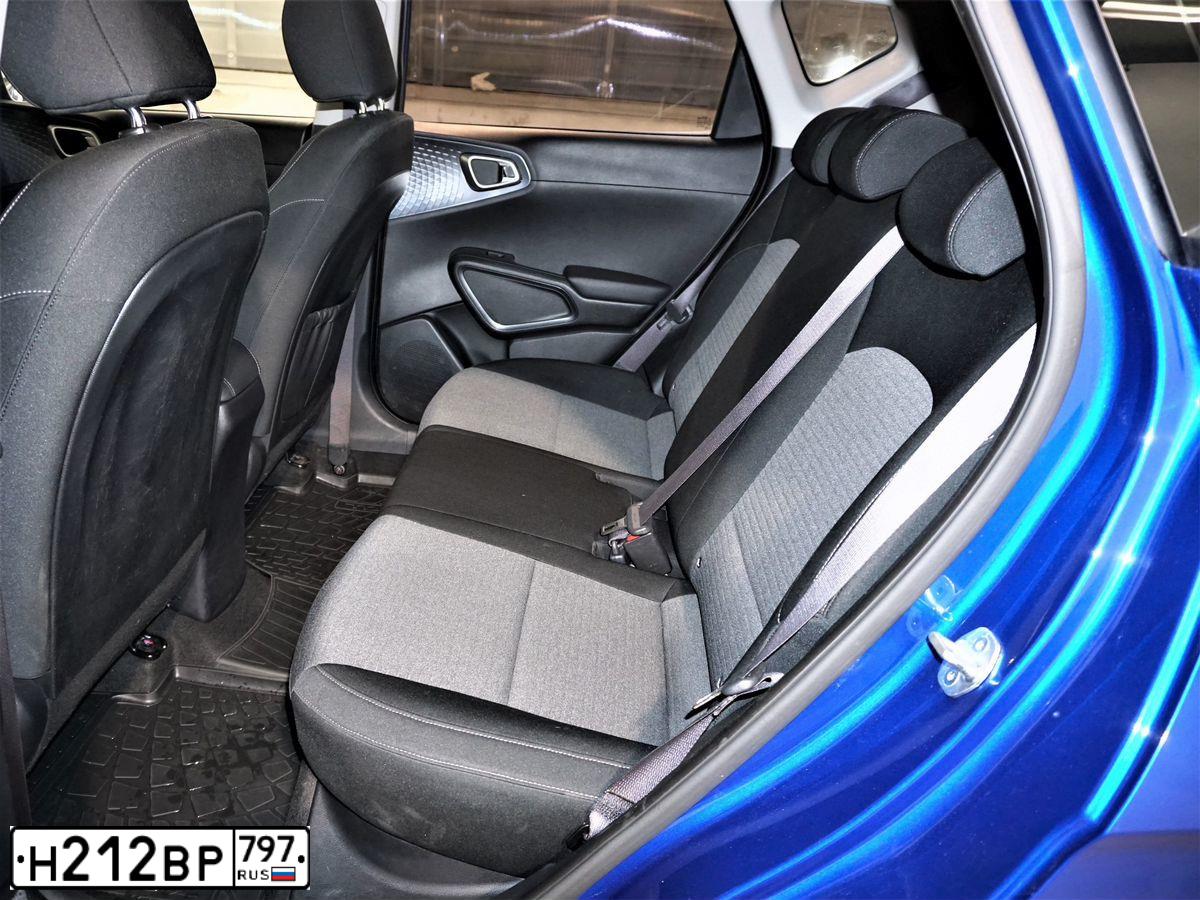 Фото автомобиля KIA SOUL, 2020 — госномер В453ТС790. Цвет: синий