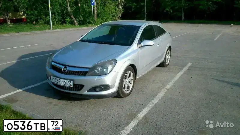 Фото автомобиля OPEL ASTRA, 2007 — госномер О536ТВ72. Цвет: Серый