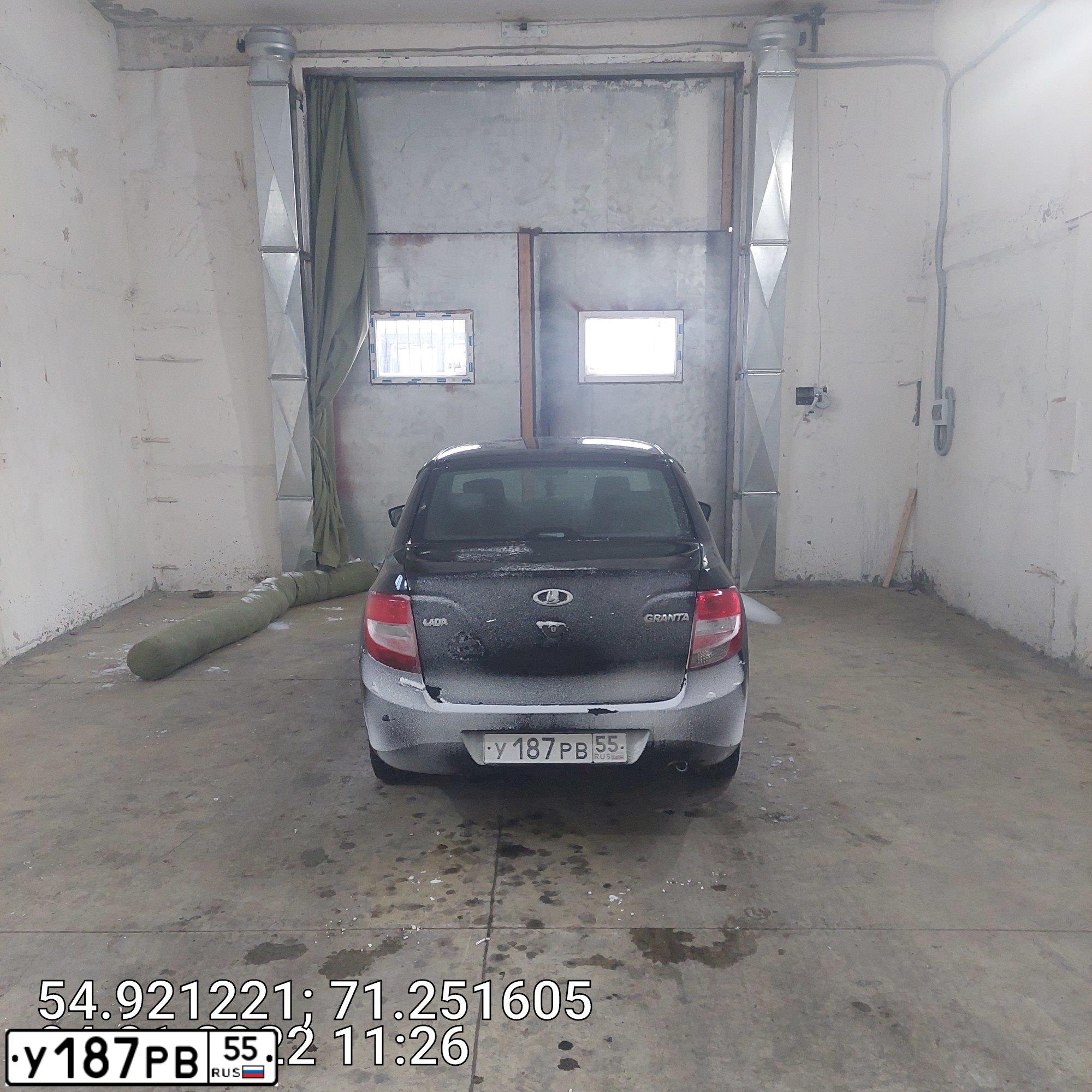 Фото автомобиля LADA 2190 GRANTA, 2018 — госномер С344НМ142. Цвет: ЧЕРНЫЙ
