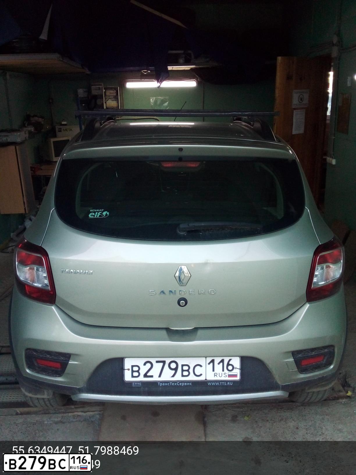 Фото автомобиля RENAULT SANDERO, 2017 — госномер В279ВС116. Цвет: БЕЖЕВЫЙ