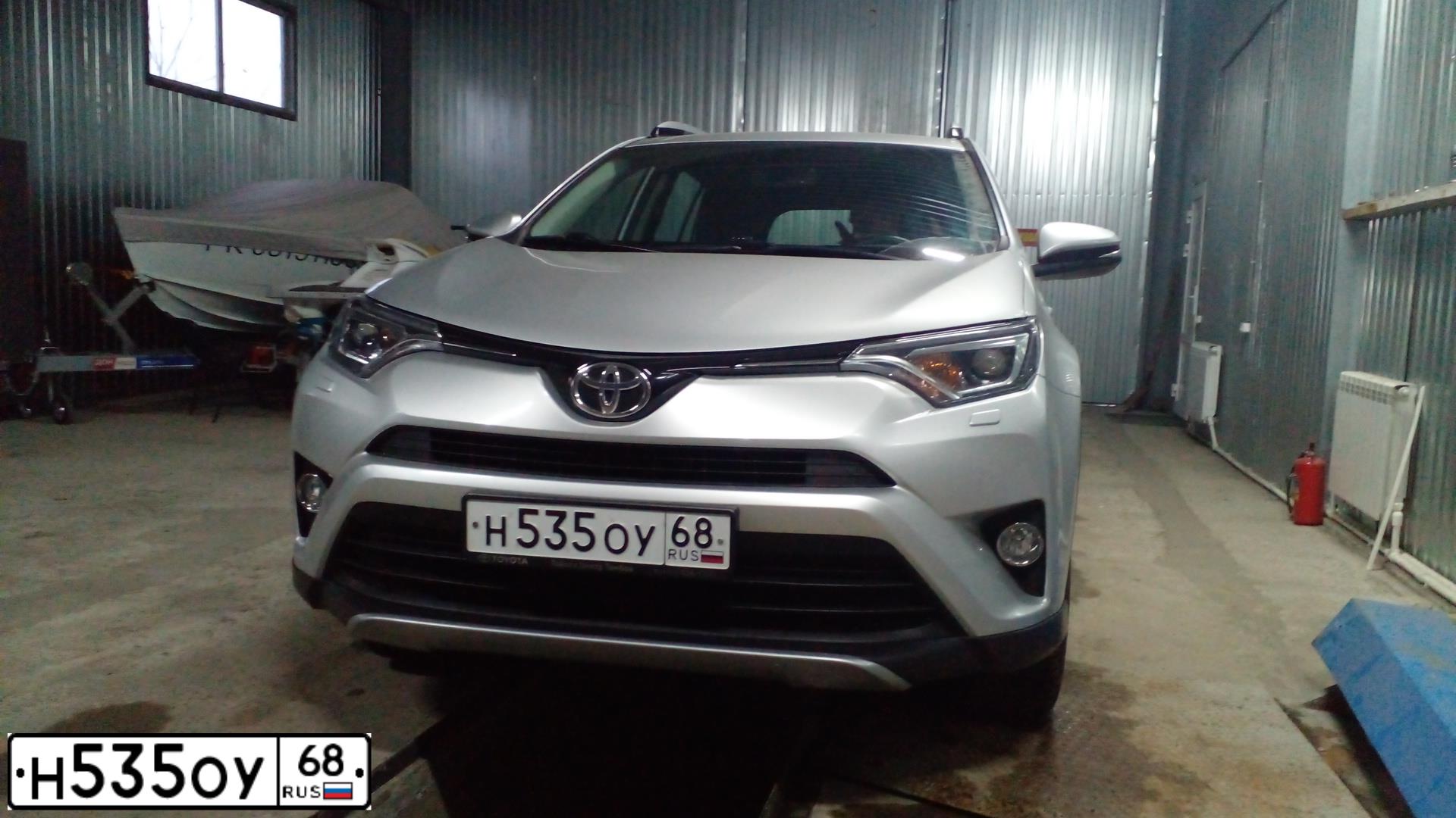 Фото автомобиля HYUNDAI I40, 2013 — госномер М206НТ21. Цвет: СЕРЫЙ