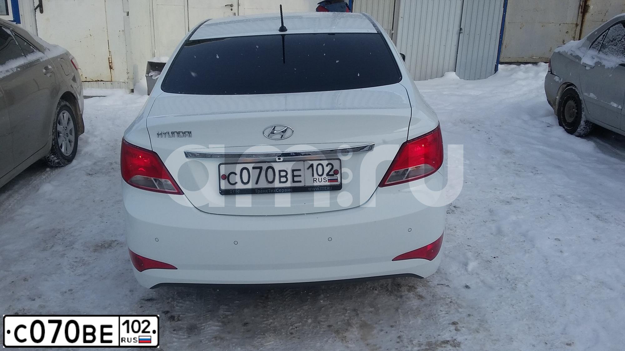 Фото автомобиля KIA SORENTO, 2018 — госномер С070ВЕ102. Цвет: БЕЖЕВЫЙ