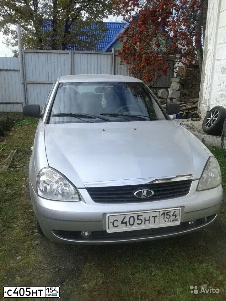 Фото автомобиля LADA 2170 PRIORA, 2010 — госномер С405НТ154. Цвет: СВЕТЛО СЕРЕБРИСТЫЙ МЕТАЛЛИК