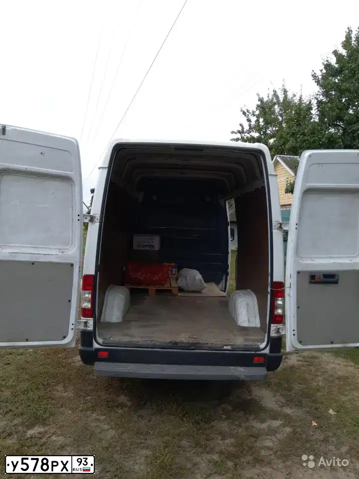 Фото автомобиля MERCEDES SPRINTER, 1998 — госномер О232НО40. Цвет: Белый