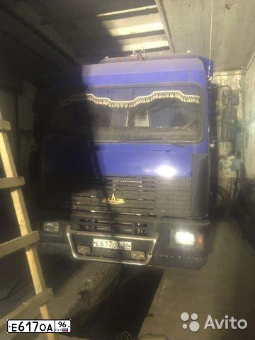 Фото автомобиля LADA 2111 LADA, 2007 — госномер С328СТ89. Цвет: СЕРО-ЗЕЛЕНЫЙ