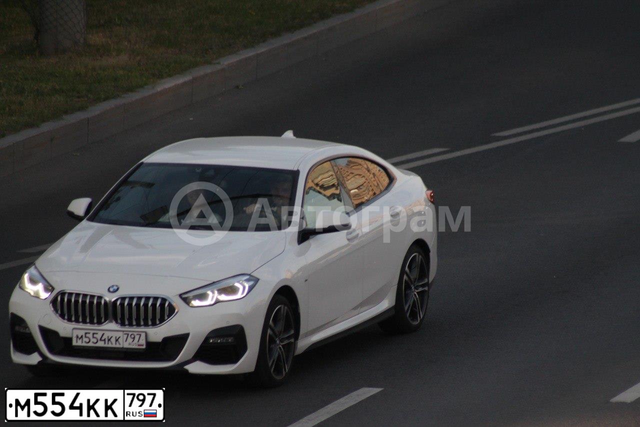 Фото автомобиля BMW SERIE 2, 2020 — госномер М554КК797. Цвет: Белый