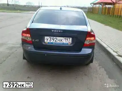 Фото автомобиля VOLVO S40, 2006 — госномер М650ТТ750. Цвет: синий