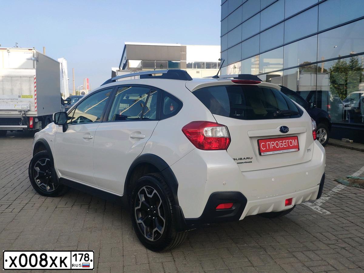Фото автомобиля SUBARU XV, 2012 — госномер С086ВК198. Цвет: Белый
