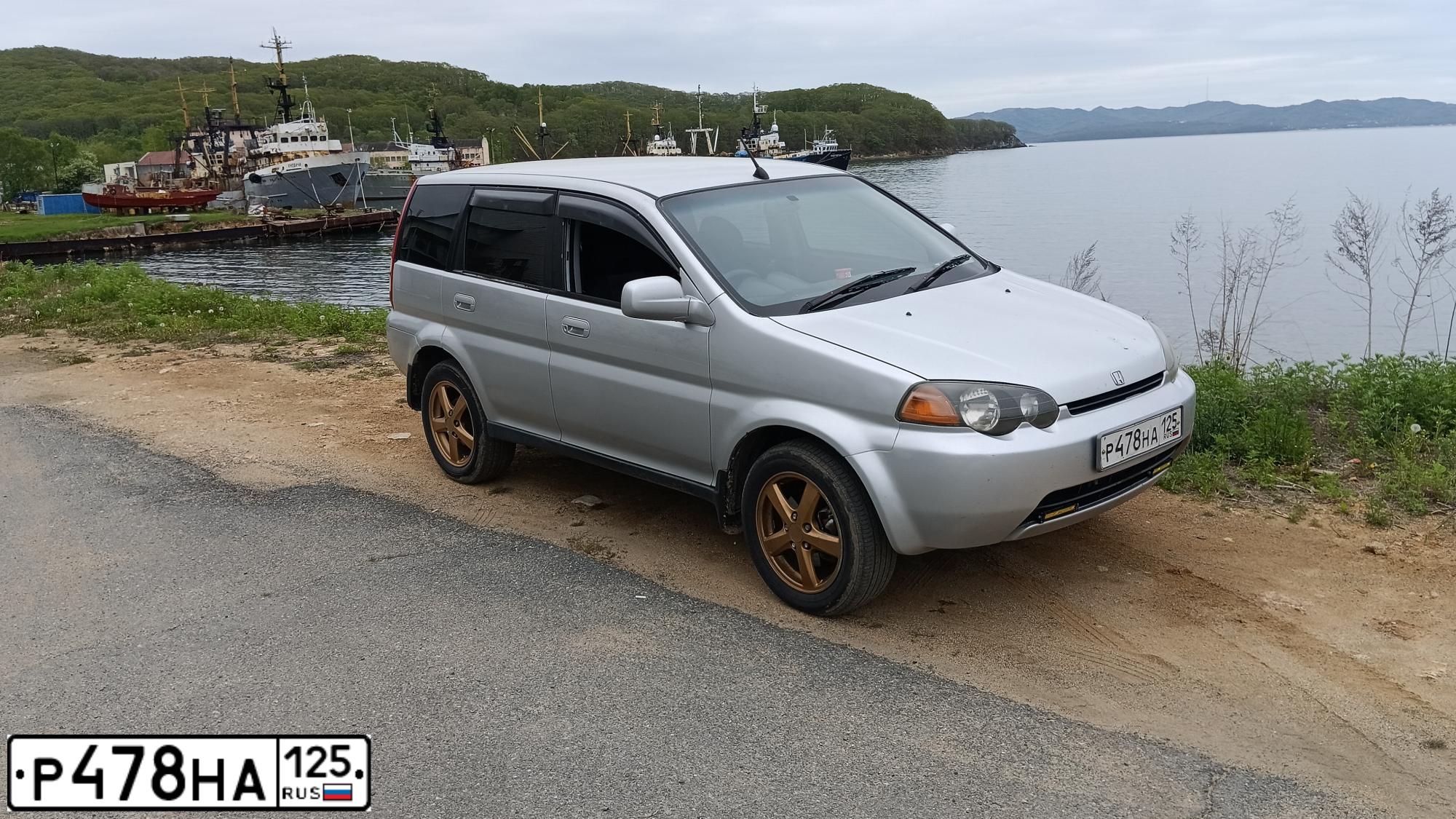Фото автомобиля ХОНДА HR-V, 2000 — госномер Р478НА125