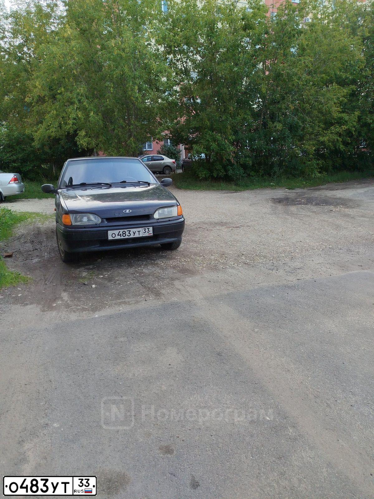 Фото автомобиля LADA 2114 SAMARA, 2010 — госномер О483УТ33. Цвет: СИНЕ-ЧЕРНЫЙ