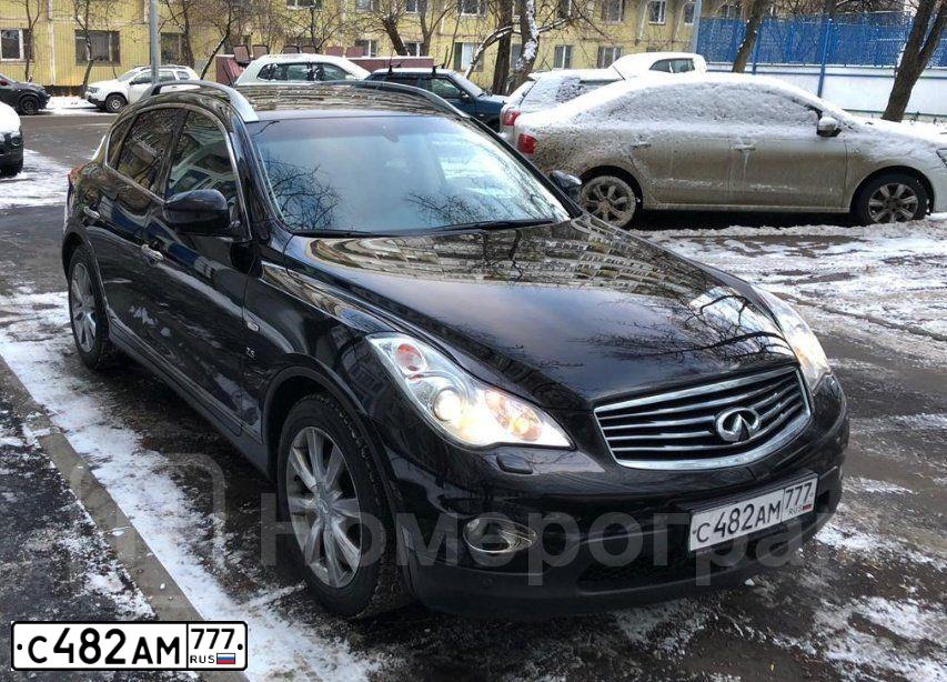 Фото автомобиля INFINITI I QX50 EX, 2013 — госномер С482АМ777. Цвет: ЧЕРНЫЙ