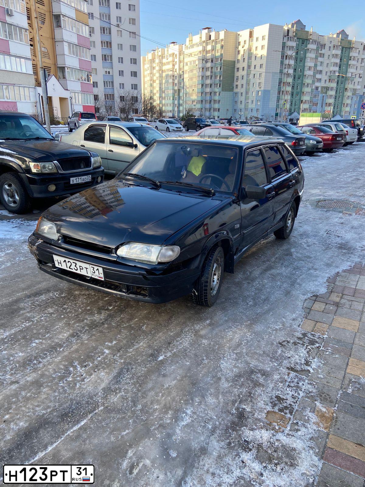 Фото автомобиля LADA 2114 SAMARA, 2007 — госномер Н123РТ31. Цвет: ЧЕРНЫЙ