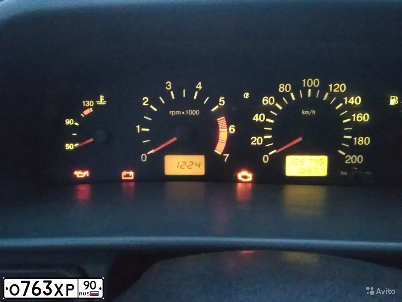 Фото автомобиля LADA 2115 SAMARA, 2003 — госномер Е183УО82. Цвет: СВЕТЛО-СЕРЕБРИСТЫЙ МЕТАЛ
