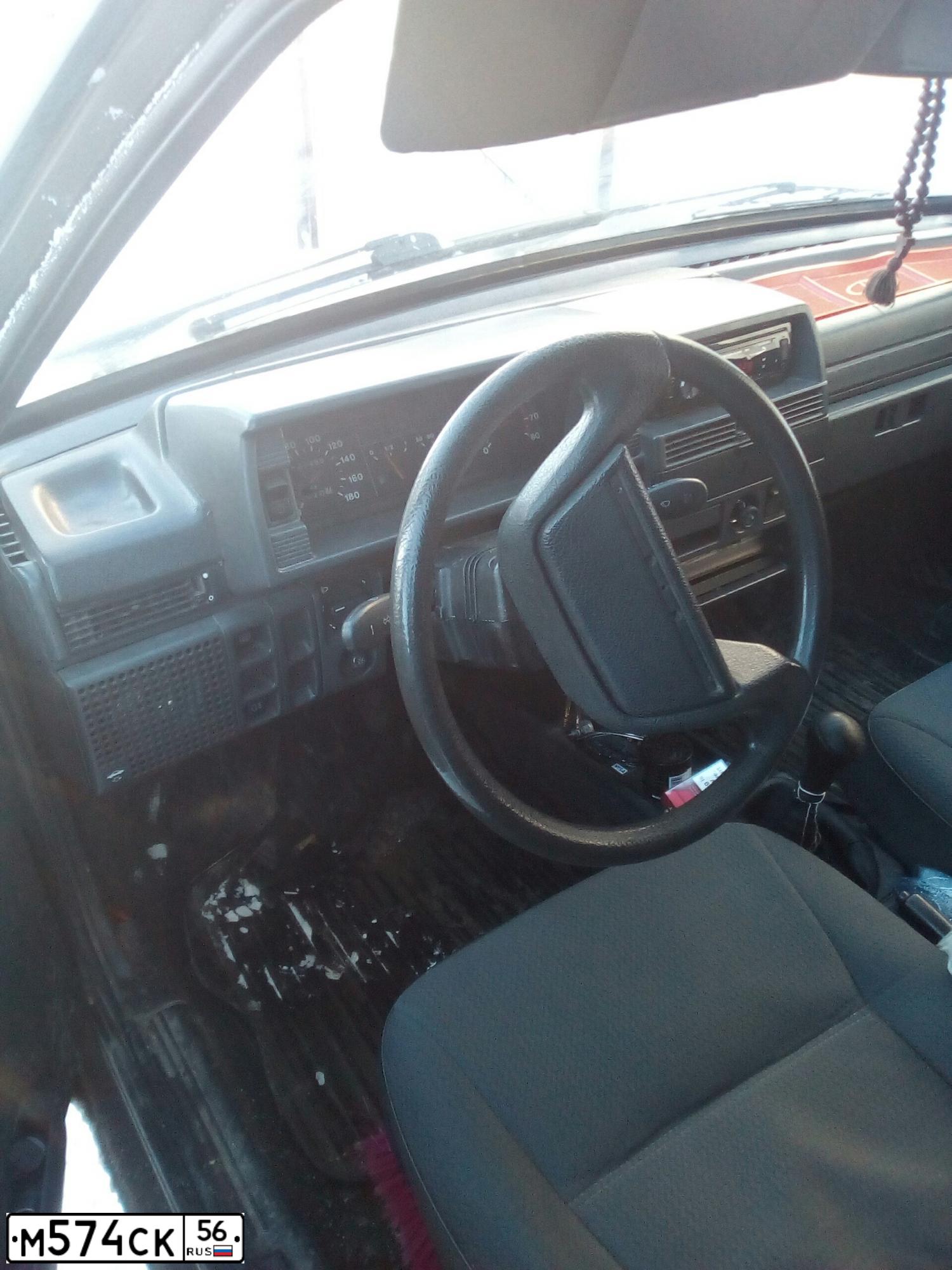 Фото автомобиля LADA 2109 SAMARA, 1999 — госномер М574СК56. Цвет: СЕРЕБРИСТО-СЕРО-ЗЕЛЕНЫЙ