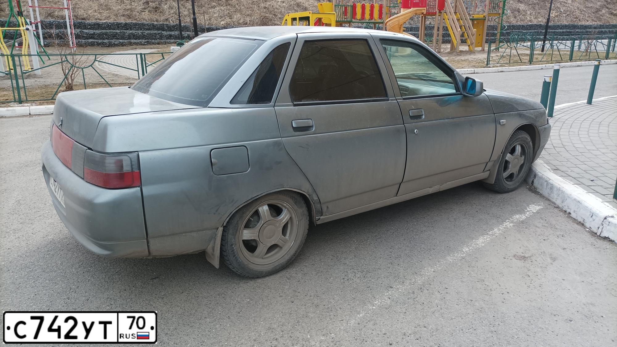 Фото автомобиля LADA 2110, 2007 — госномер С434НС142