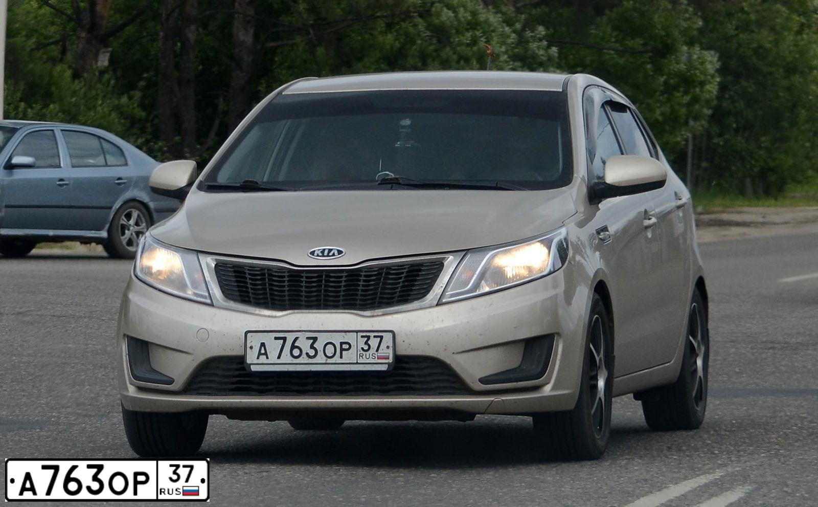 Фото автомобиля KIA RIO, 2012 — госномер А763ОР37. Цвет: БЕЖЕВЫЙ