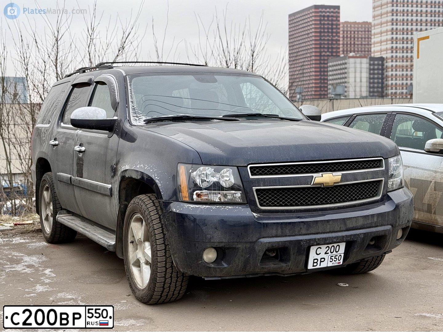 Фото автомобиля CHEVROLET TAHOE, 2008 — госномер С200ВР550. Цвет: синий