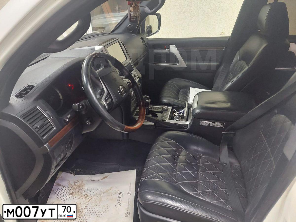 Фото автомобиля LEXUS LX, 2010 — госномер А298АА36. Цвет: ЧЕРНЫЙ