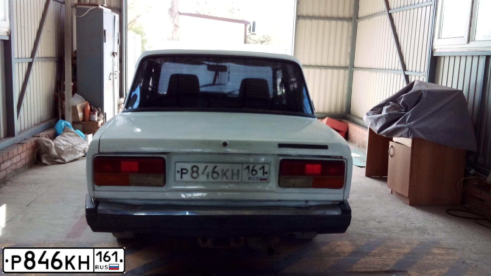 Фото автомобиля LADA 2107, 2000 — госномер Р846КН161. Цвет: ЯРКО-БЕЛЫЙ