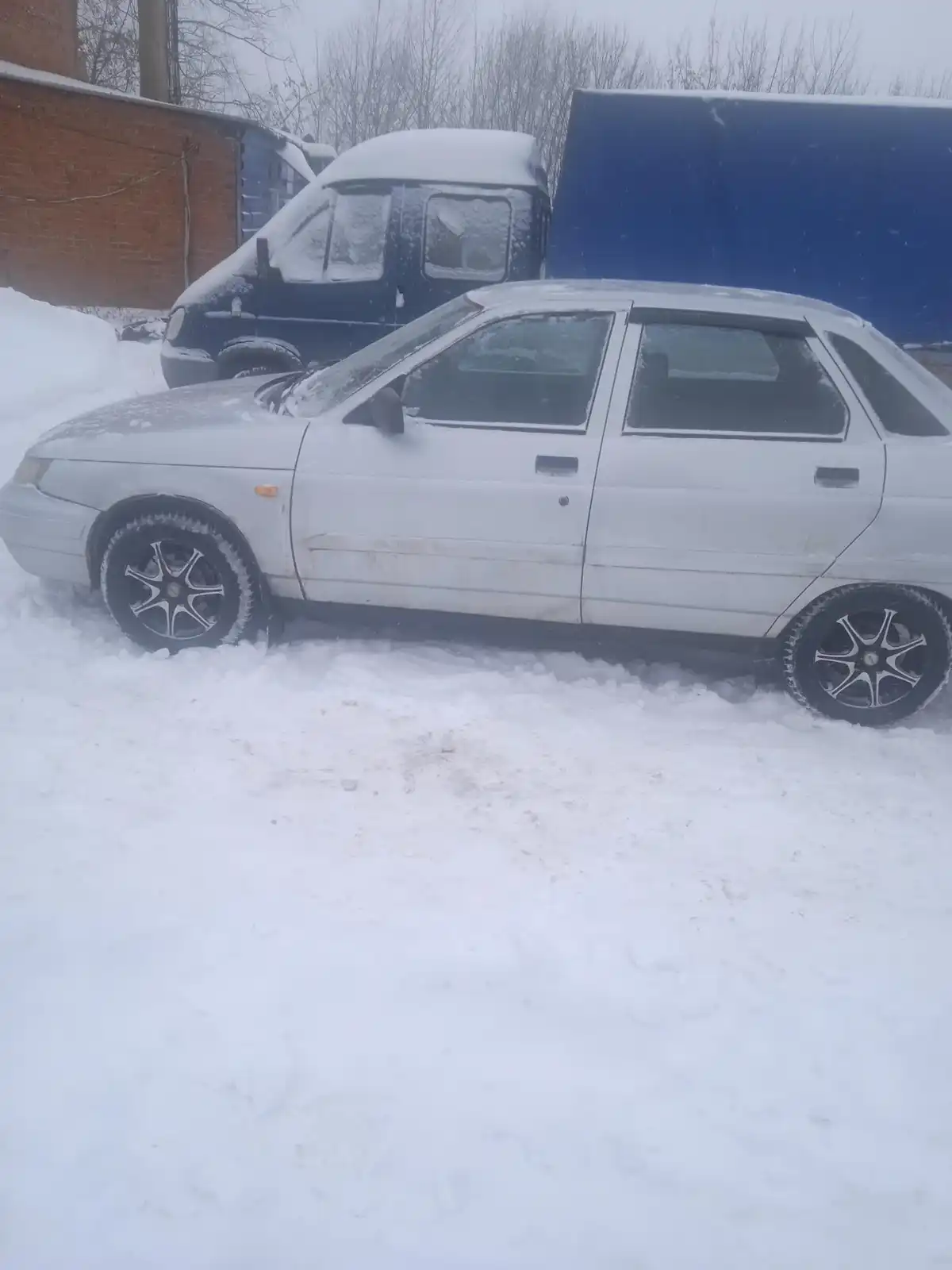 Фото автомобиля LADA 2110, 2006 — госномер Х036КР33. Цвет: СВЕТЛО-СЕРЕБРИСТЫЙ МЕТАЛЛ