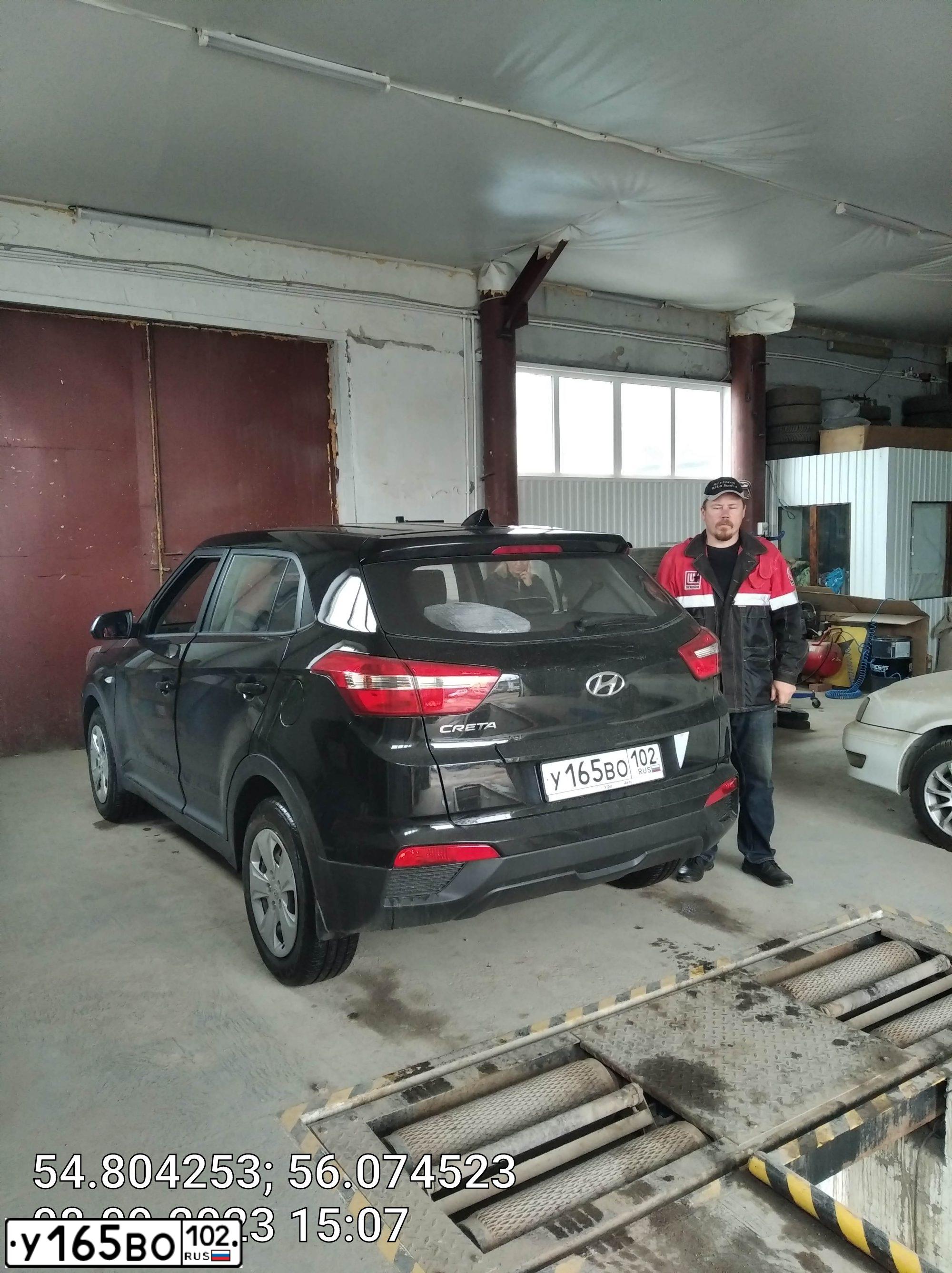 Фото автомобиля HYUNDAI CRETA, 2016 — госномер К540ОА702. Цвет: ЧЕРНЫЙ