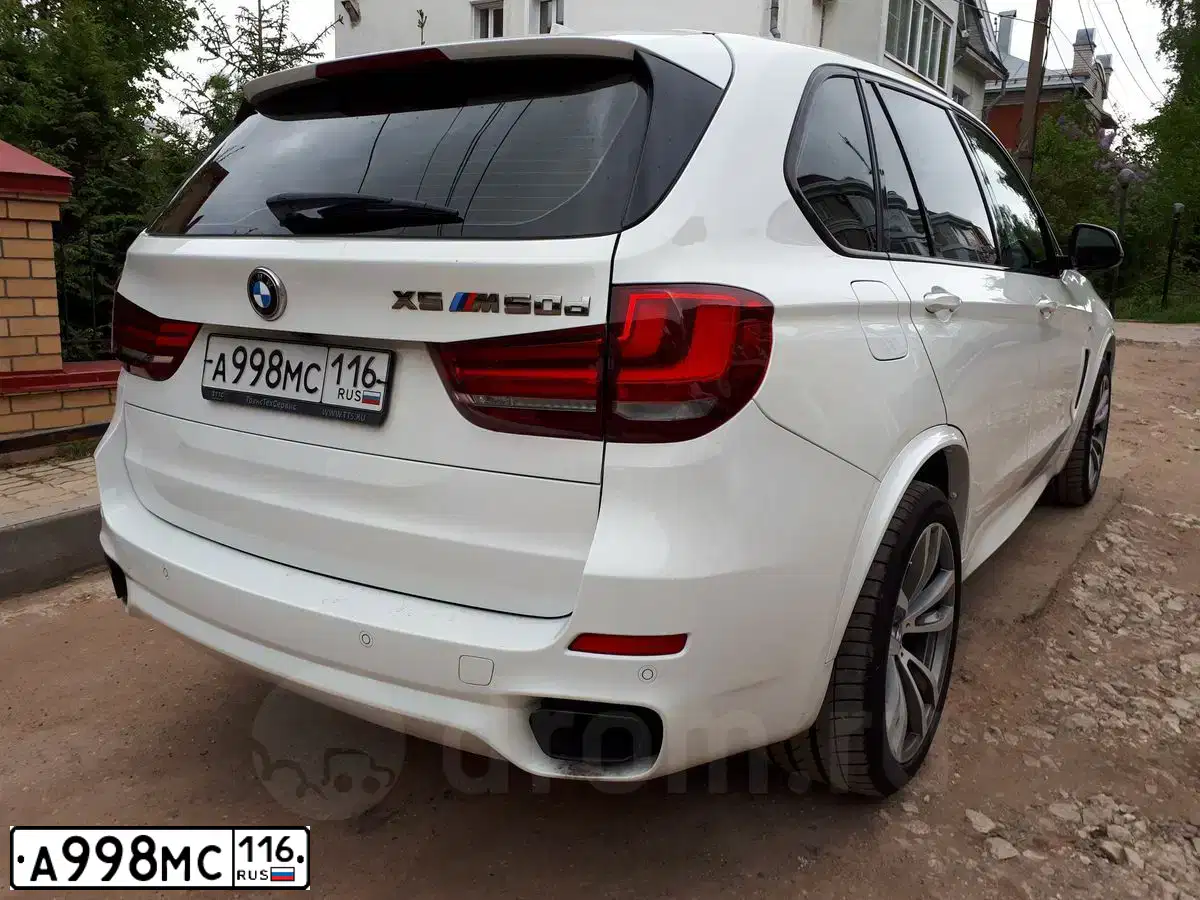 Фото автомобиля BMW X5, 2016 — госномер Н620НР159. Цвет: Белый