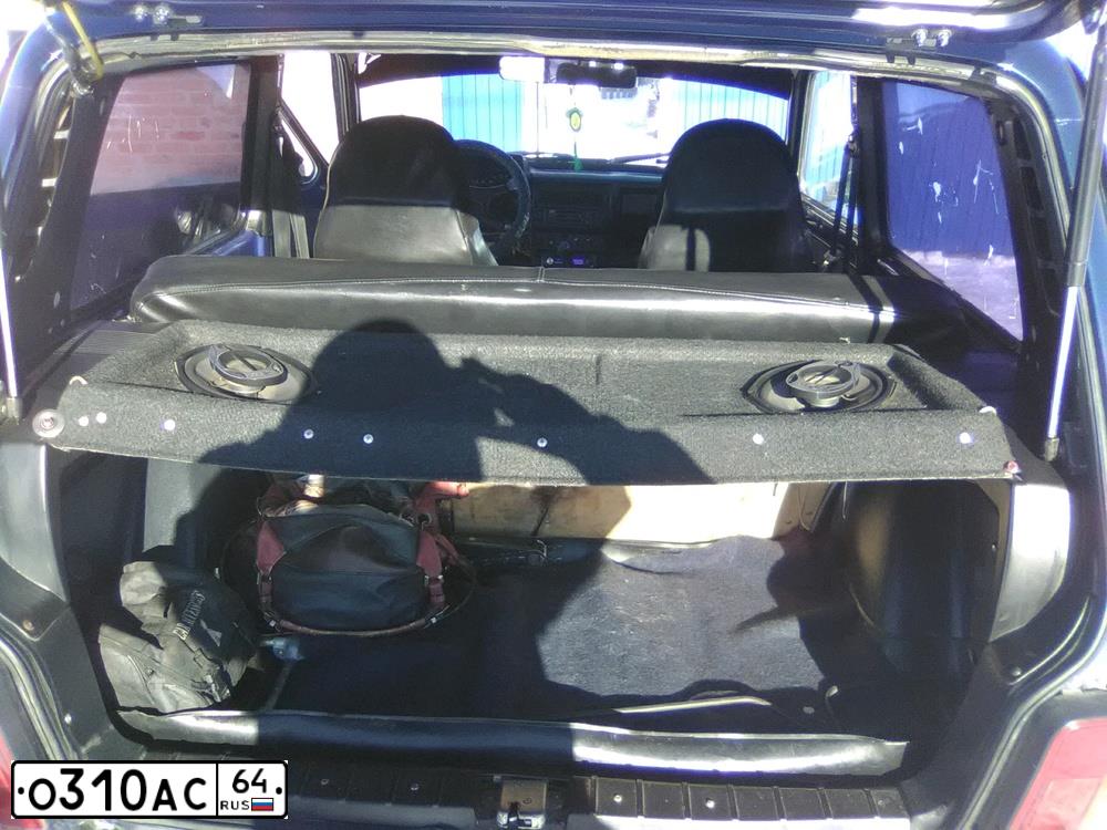 Фото автомобиля LADA 2114 SAMARA, 2005 — госномер О310АС64. Цвет: СЕРЕБРИСТЫЙ